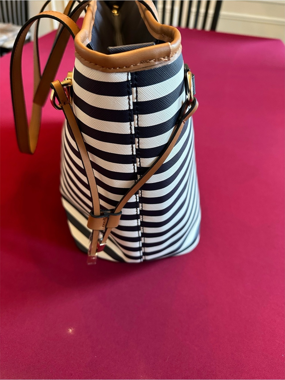 Aldo Striped Navy and White Large Tote with Tan Trim NWOT - Picture 6 of 14
